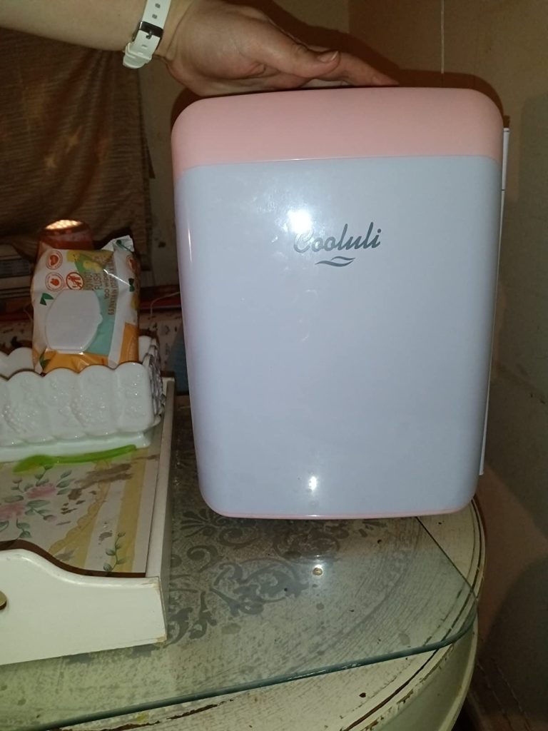Cooluli Glow 10 L Mini Skincare Fridge with Mirror & LED Light