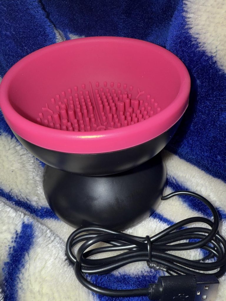 Alyfini Electric Makeup Brush Cleaner Machine