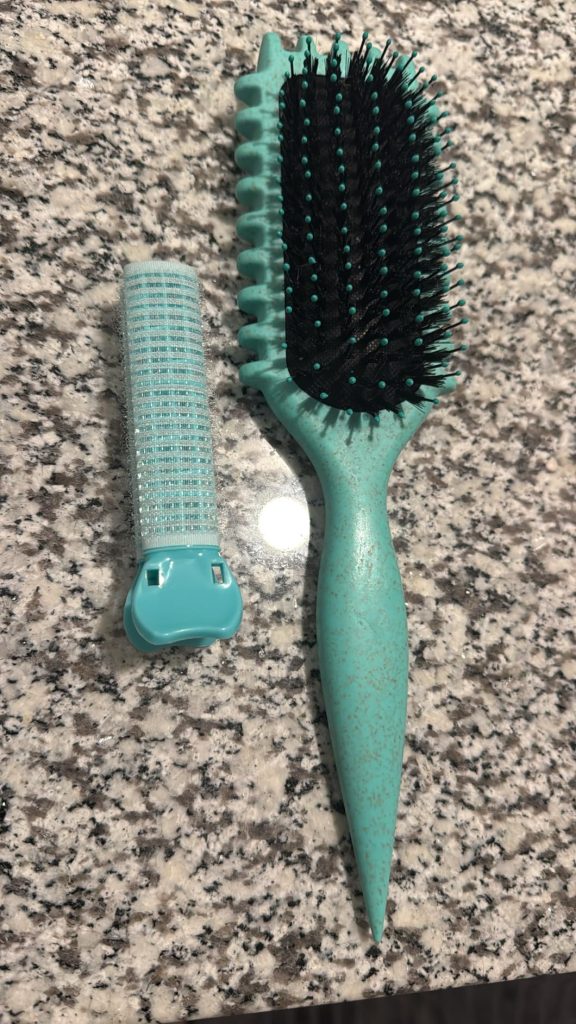 Ultimate Curl Defining Brush for Wet Curly Hair, Vented – Green