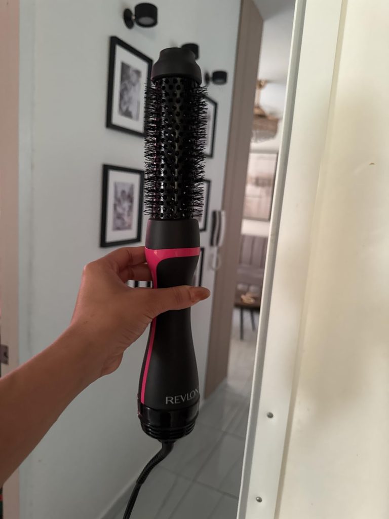REVLON One-Step Hair Dryer and Styler