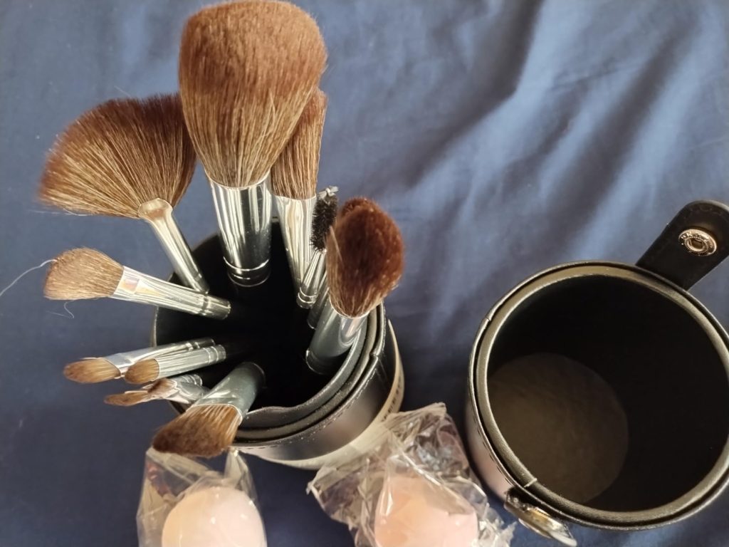 Makeup Brush Set, Premium Synthetic 14 Pcs