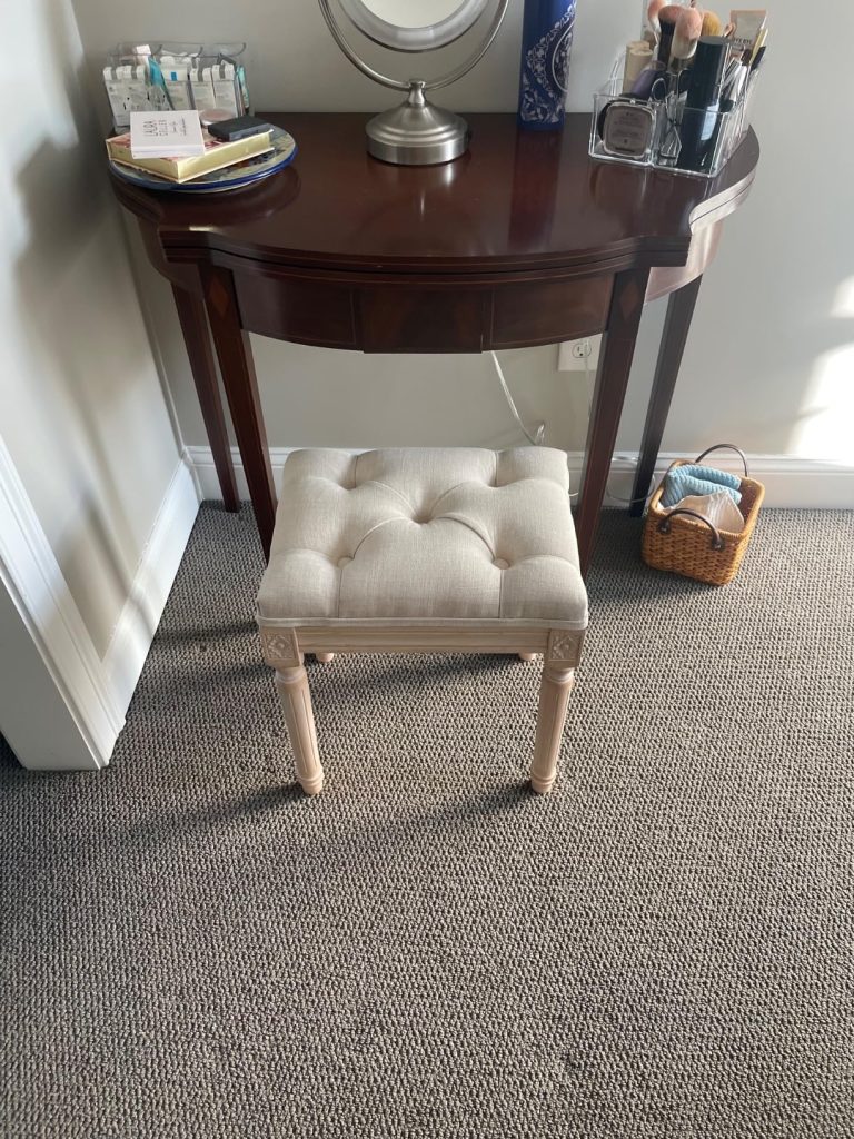 Yusong Upholstered Vanity Stool Bench for Makeup Room