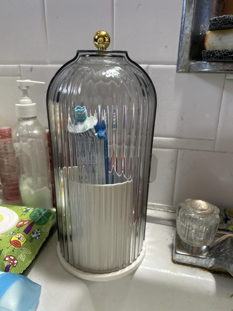 Toothbrush Holders with Sliding Lid and Rotating 3 Slots