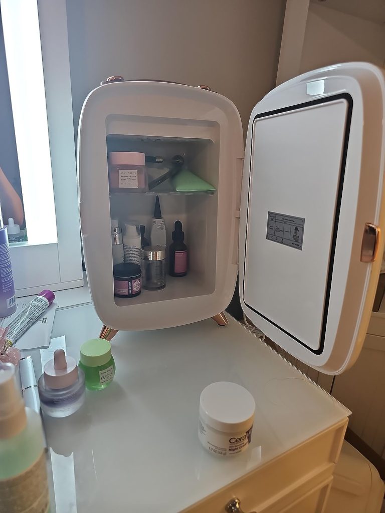 KFO 6 L Skincare Fridge with LED Mirror