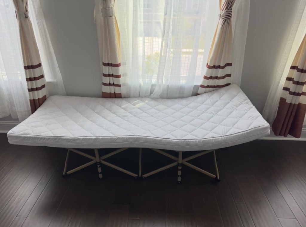 3.2 Inch Gel Memory Foam Massage Bed Topper Set